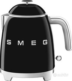 Nuovo-Smeg, Bollitore Elettrico Piccolo 0,8 L,Nero