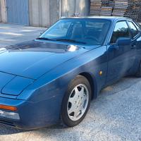 PORSCHE 944 S2