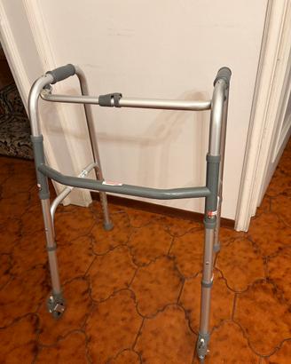 Girello per disabili