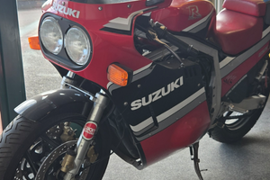 Suzuki GSXr 750 1986