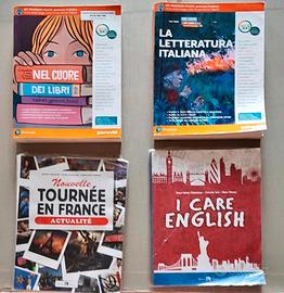 Libri scolastici medie.