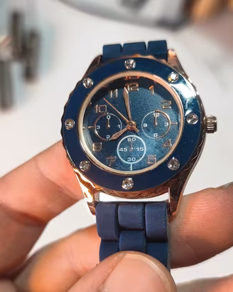 Orologio da donna, blu con brillanti