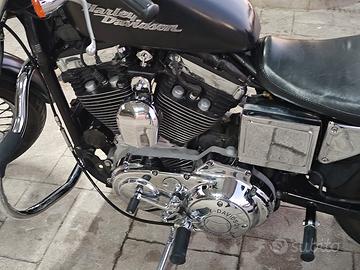 Harley Davidson 883