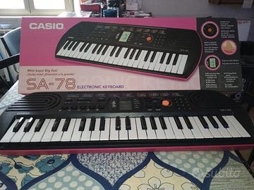 PIANOLA CASIO SA-78