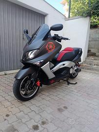 T Max 500 anno 2007 mod. black max