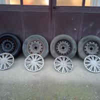 GOMME INVERNALI NOKIAN R14 + CERCHI - LANCIA Y