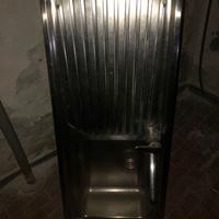 Lavandino acciaio con miscelatore