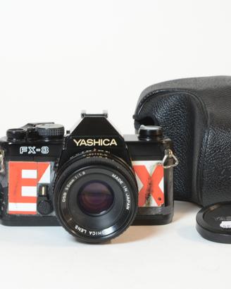 YASHICA FX3 + 50 1,8 (guarnizioni nuove)