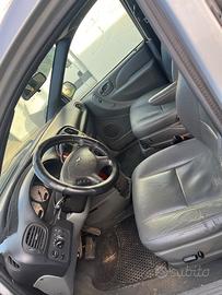 Chrysler voyager