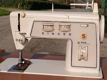 Macchina da cucire SINGER 708