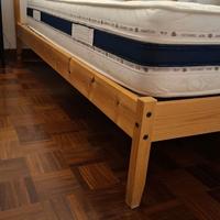 Letto matrimoniale e materasso memory