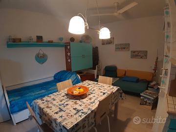 Salento agosto 16/29 giugno 16/28 a 50 m. dal mare