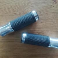 Manopole universali S-Line