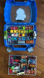 40 hotwheels + valigetta a 2 scomparti