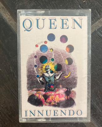 QUEEN - INNUENDO.        cassette