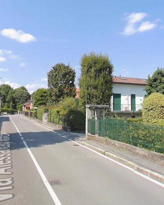Bilocale a lambrugo con posto auto