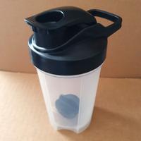 Bottiglia/Borraccia shaker 500 ml con sfera