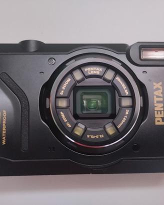Fotocamera compatta Pentax WG-8  quasi nuova