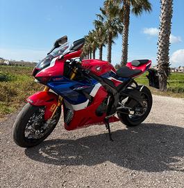 Cbr1000rr r