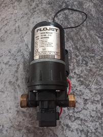 pompa a membrana Flojet modello R2100-916.
