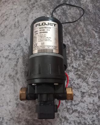 pompa a membrana Flojet modello R2100-916.