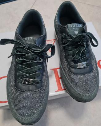 Sneakers Guess