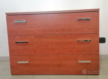 Cassettiera color ciliegio 