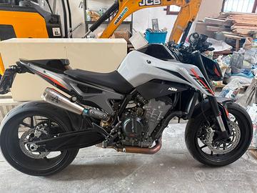 KTM Duke 790 L 35kw A2