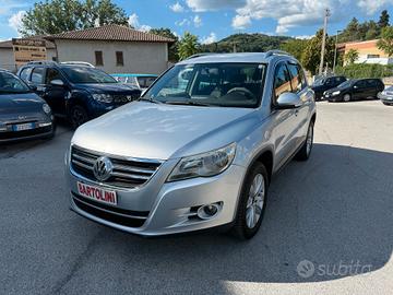 Volkswagen Tiguan 2.0 TDI DPF 4MOTION tiptronic Tr