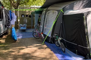 Veranda camper