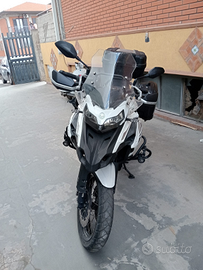 Benelli TRK 502X