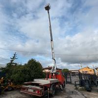 M144 - IVECO DAILY CON PIATTAFORMA CESTA AEREA