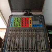 mixer soundcraft expression 1