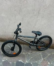BICI BMX DECATHLON 20’