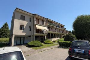 NEGOZIO A ALZATE BRIANZA