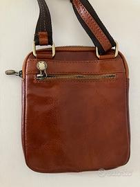 Borsa a tracolla in pelle marrone