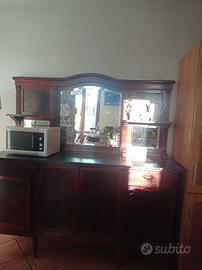 credenza antica in legno 