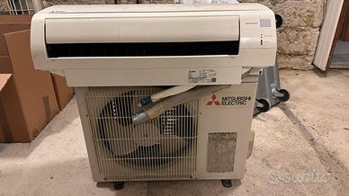 Coppia di Condizionatori Mitsubishi 9000btu invert