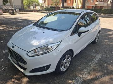 Ford fiesta 2016 titanium super accessoriata 