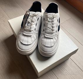 Sneaker Armani - bianche e nere - taglia 40