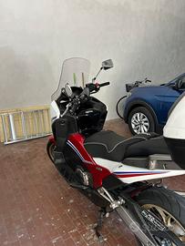 Integra 750