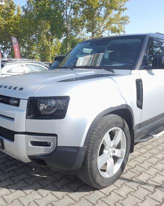 LAND ROVER Defender (2019) Defender 110 2.0 SD4...