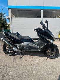 scooter Yamaha T-Max