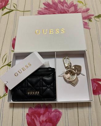 Cofanetto Guess portachiavi e portamonete nuovo