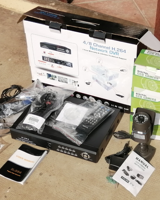 Sistema di video sorveglianza con 4 telecamere