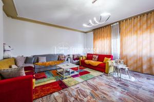 QUADRILOCALE IN ZONA CENTRALE