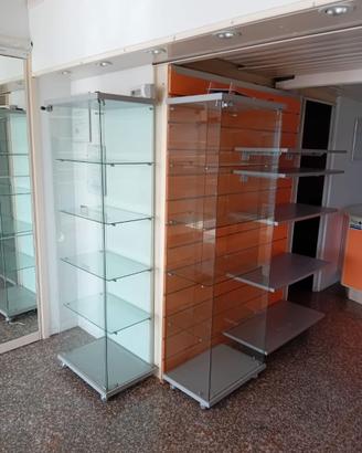 Arredamento in legno 