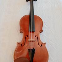 Violino 4/4 ,modello Stradivari,fatto da liutaio