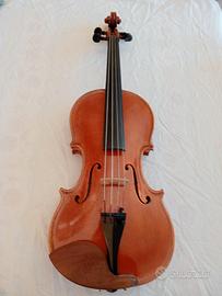 Violino 4/4 ,modello Stradivari,fatto da liutaio