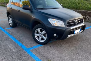 Toyota RAV4 2.0 Benzina Automatica Full Optional